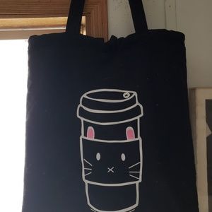 Tote bag